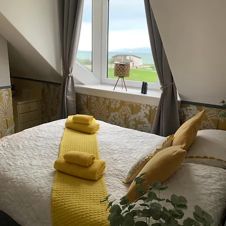 Neptunes Rest Guest Hotel-2